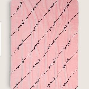 NEW Victoria's Secret Cozy Plush Fleece Blanket Throw Silver Pink Linear Script
